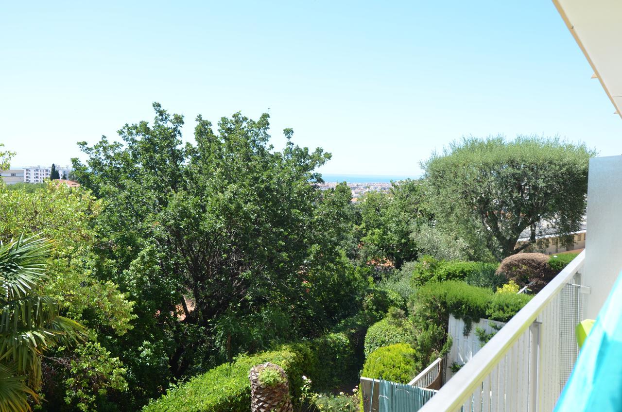 Grand 35m² 4 Personnes Avec Balcon Quartier Valrose * Nizza